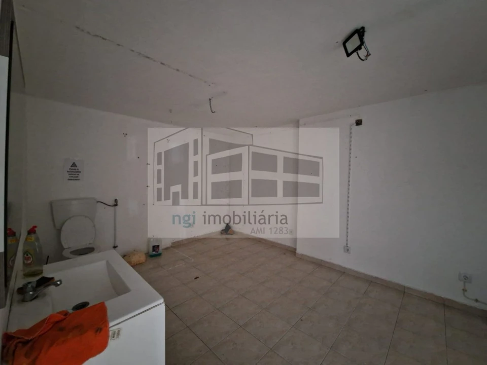 Loja para Venda em Setubal (São Sebastião) Foto 20