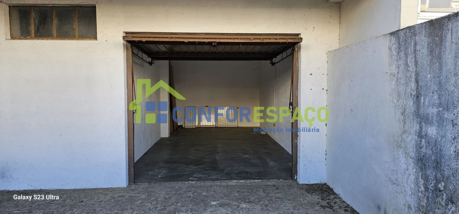 Garagem para Venda em Castelo Branco Foto 3