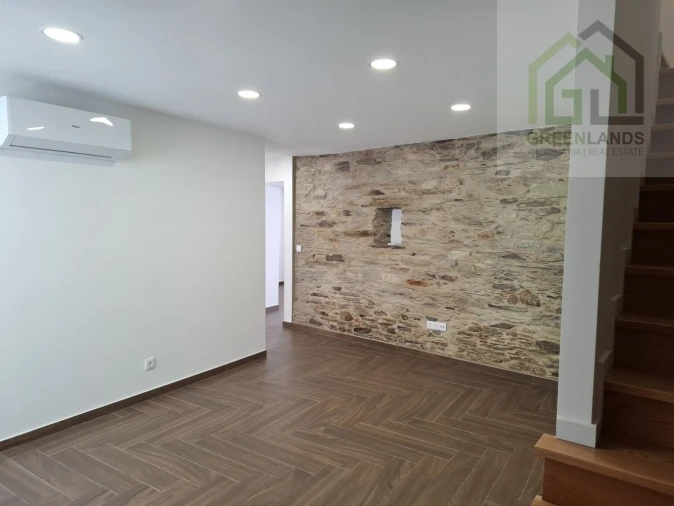 Moradia T4 para Venda em Côja e Barril de Alva