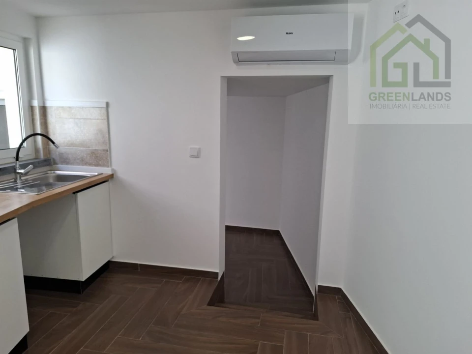 Moradia T4 para Venda em Côja e Barril de Alva Foto 9