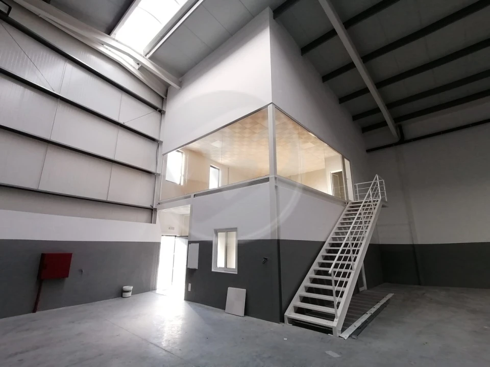 Armazém para Venda em Aver-O-Mar, Amorim e Terroso Foto 25