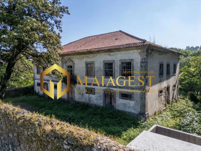 Moradia T10 para Venda em Vila de Cucujães Foto 2