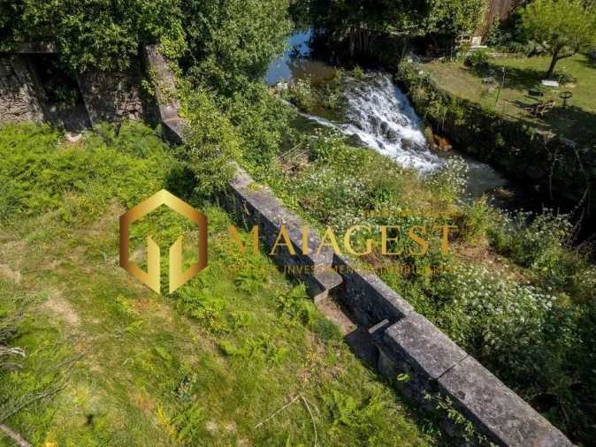 Moradia T10 para Venda em Vila de Cucujães Foto 9