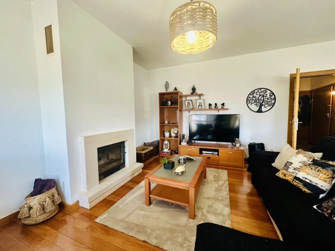 Apartamento T3 para Venda em Abrantes (São Vicente e São João) e Alferrarede Foto 1