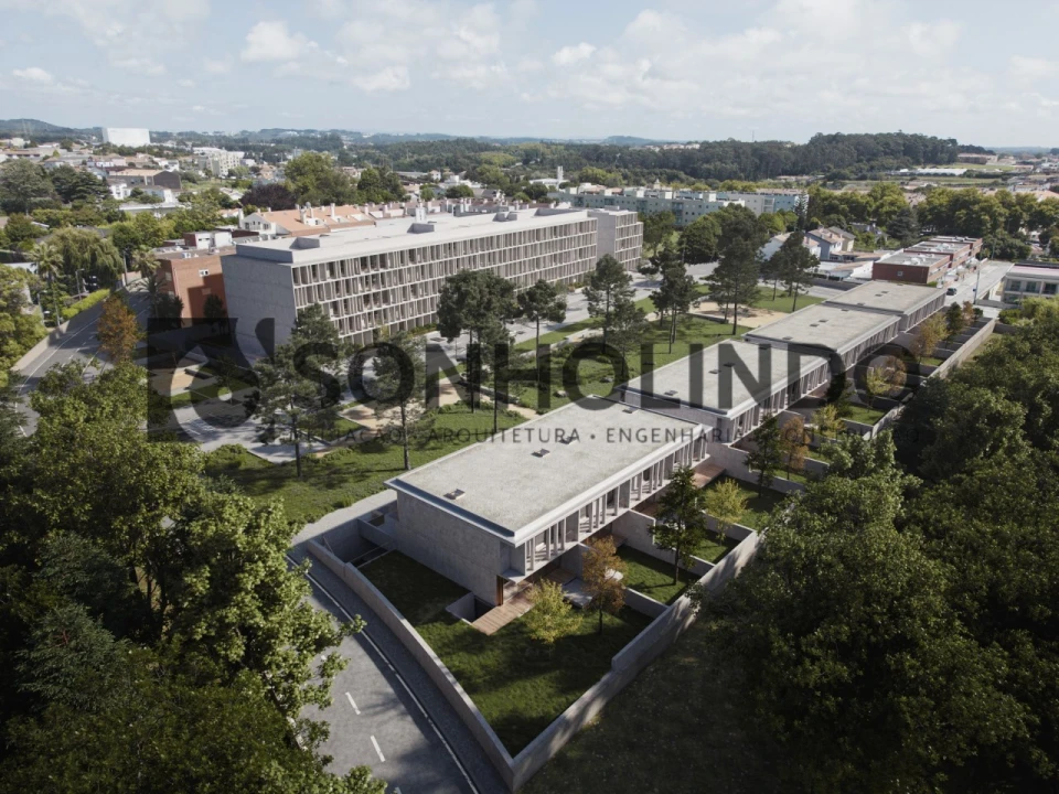 Moradia T3 para Venda em Arcozelo Foto 2