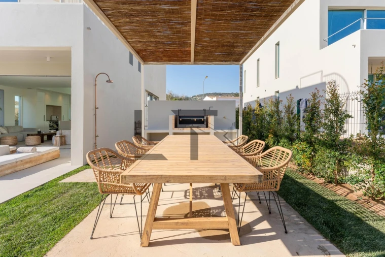 Moradia T3 para Venda em Santa Barbara de Nexe Foto 9