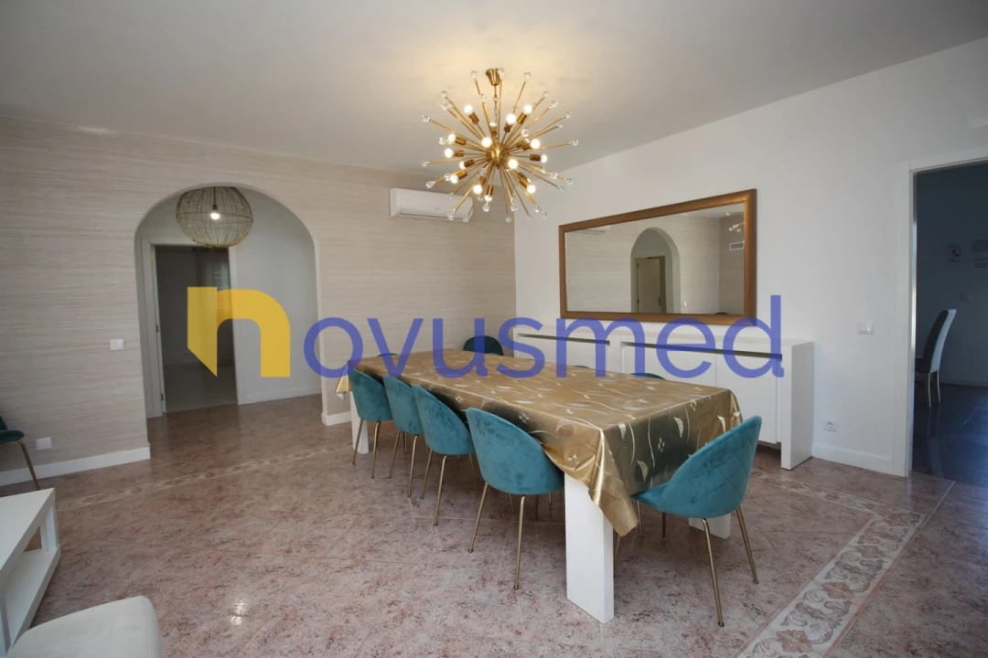 Moradia T7 para Venda em Albufeira e Olhos de Água Foto 15