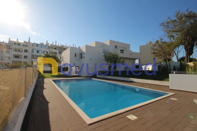 Moradia T7 para Venda em Albufeira e Olhos de Água Foto 11