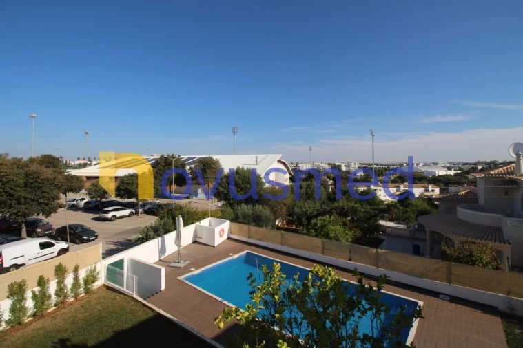 Moradia T7 para Venda em Albufeira e Olhos de Água Foto 4