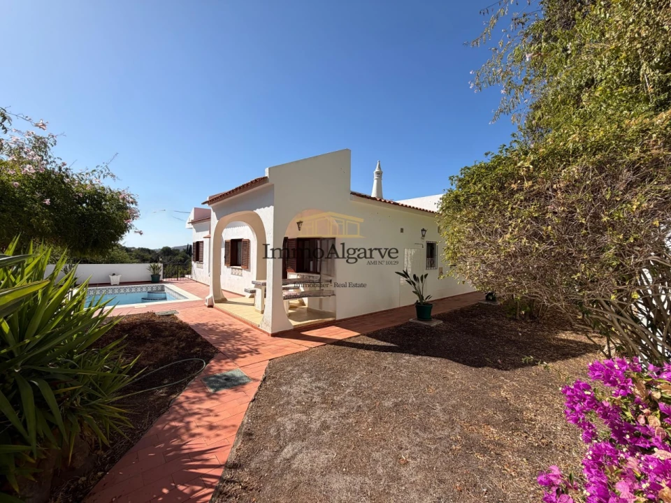 Moradia T5 para Venda em Paderne Foto 13