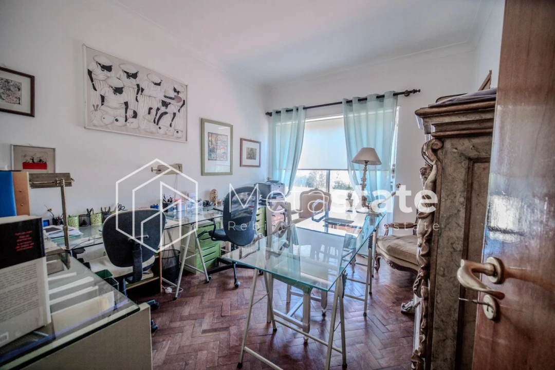 Quinta T7 para Venda em Rio de Mouro Foto 72