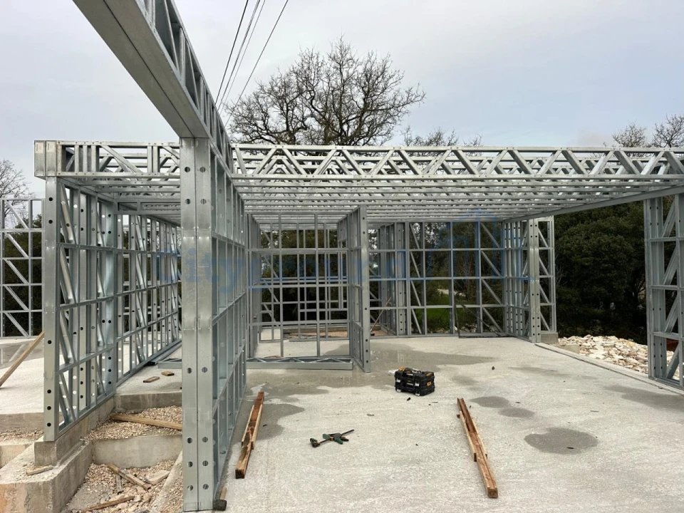 Moradia T3 para Venda em Turquel Foto 13