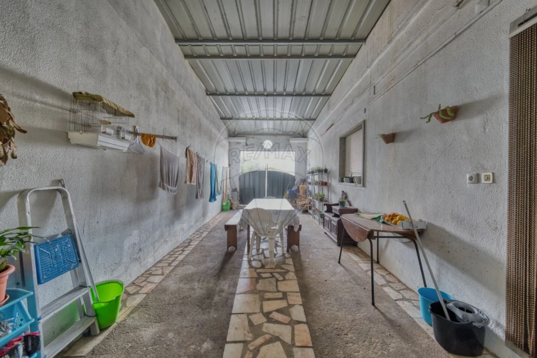 Moradia T5 para Venda em Fazendas de Almeirim Foto 32