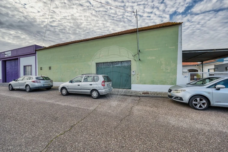 Moradia T5 para Venda em Fazendas de Almeirim Foto 37