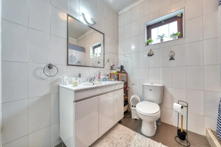 Moradia T5 para Venda em Fazendas de Almeirim Foto 27