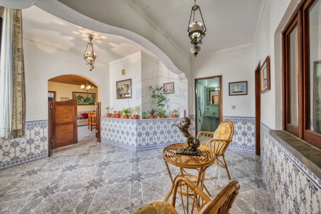 Moradia T5 para Venda em Fazendas de Almeirim Foto 8