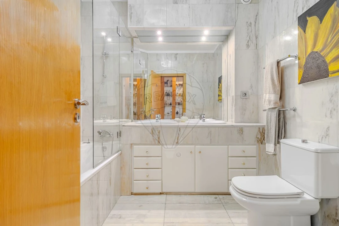 Apartamento T4 para Venda em Canidelo Foto 43