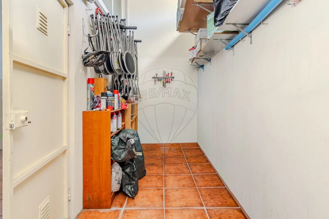 Apartamento T4 para Venda em Canidelo Foto 38