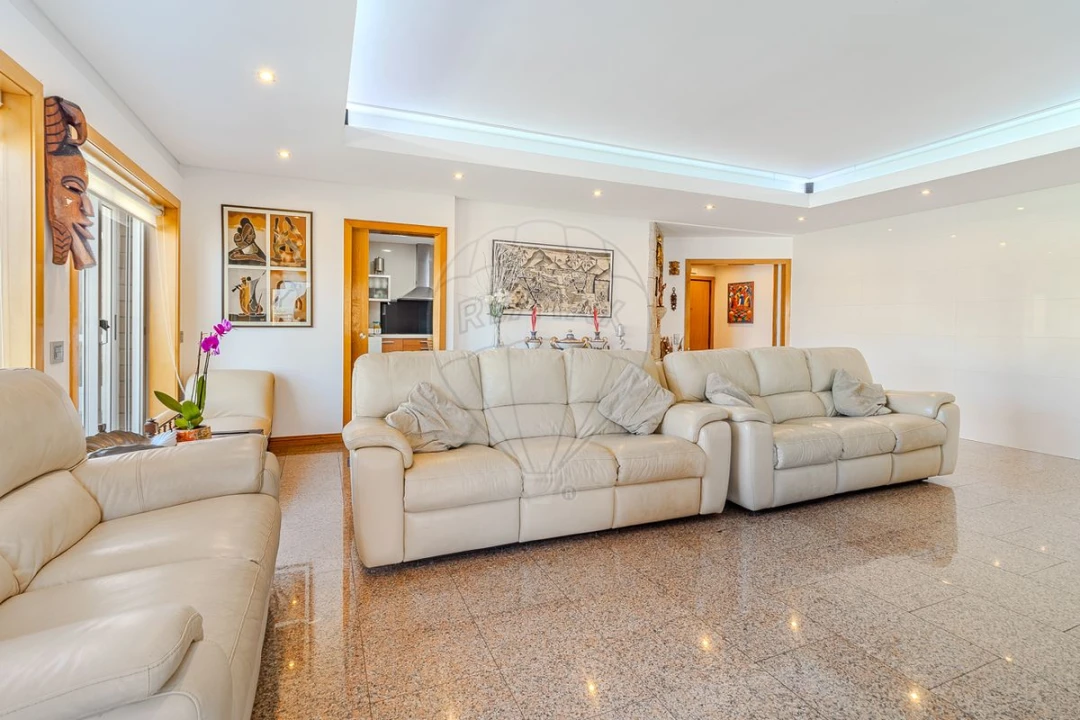 Apartamento T4 para Venda em Canidelo Foto 8