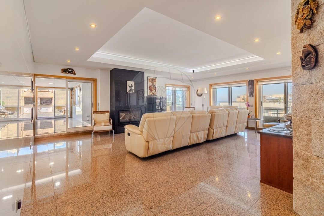 Apartamento T4 para Venda em Canidelo Foto 41