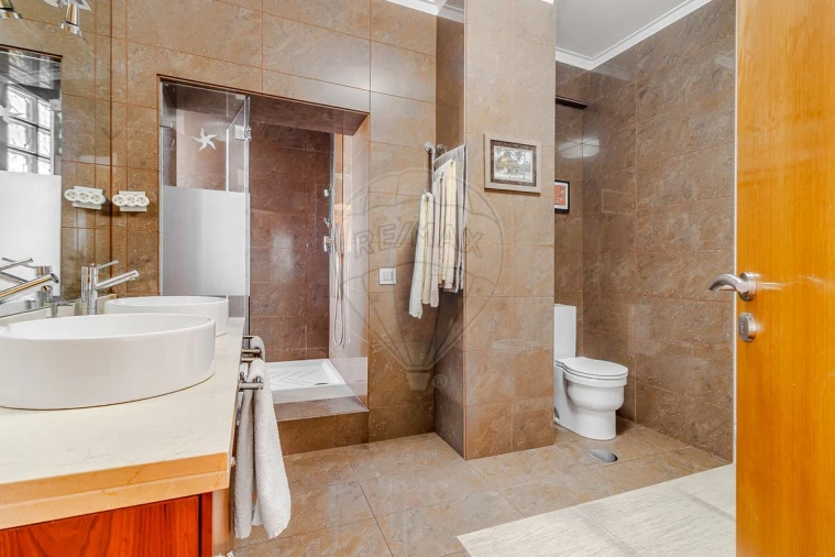 Apartamento T4 para Venda em Canidelo Foto 12