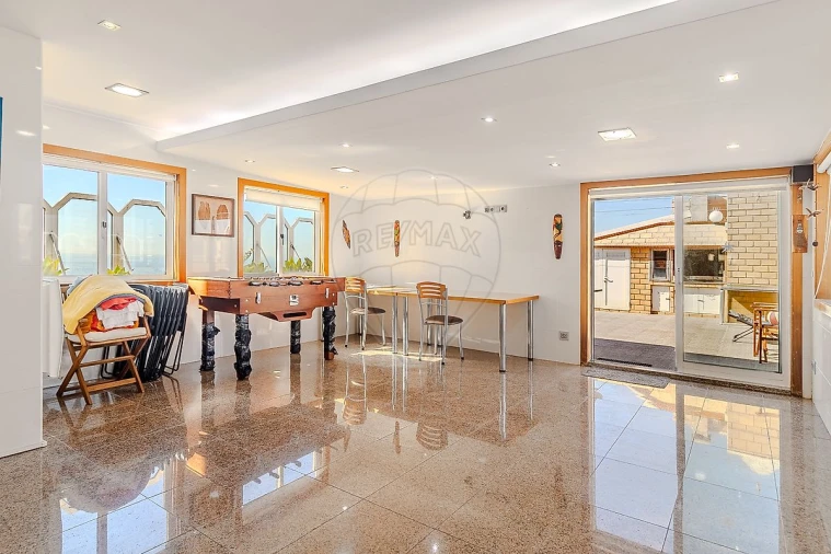 Apartamento T4 para Venda em Canidelo Foto 5
