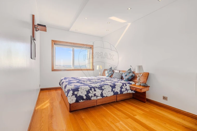 Apartamento T4 para Venda em Canidelo Foto 7