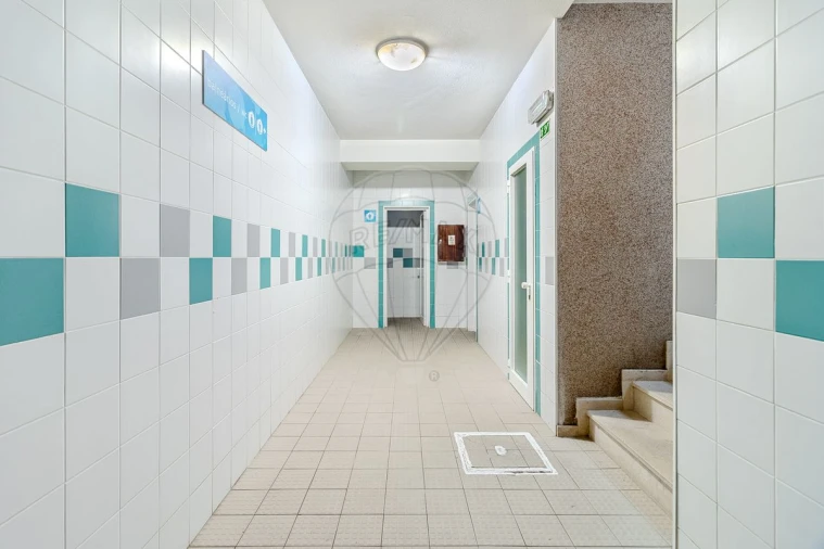 Apartamento T4 para Venda em Canidelo Foto 26