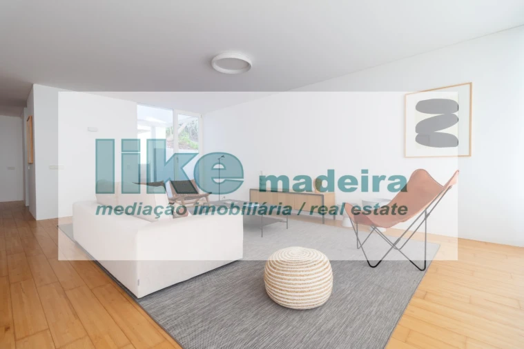 Moradia T3 para Venda em São Martinho Foto 10