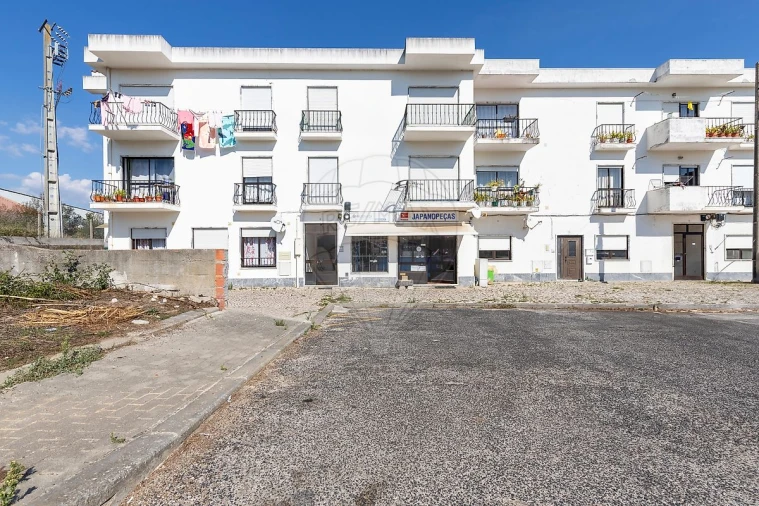 Loja para Venda em Santa Maria, São Pedro e Matacães Foto 6