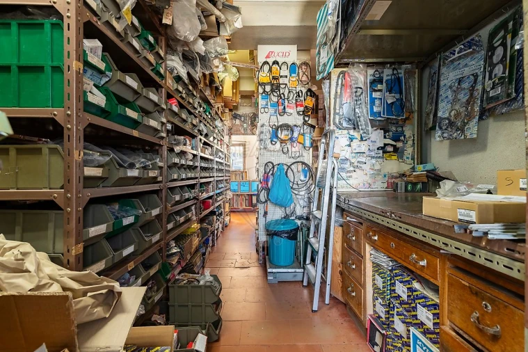 Loja para Venda em Santa Maria, São Pedro e Matacães Foto 10