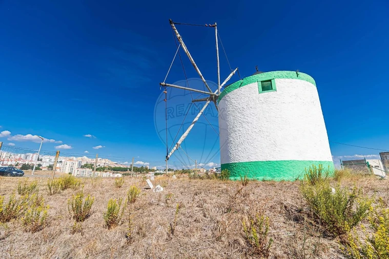 Negócio para Venda em Odivelas Foto 6