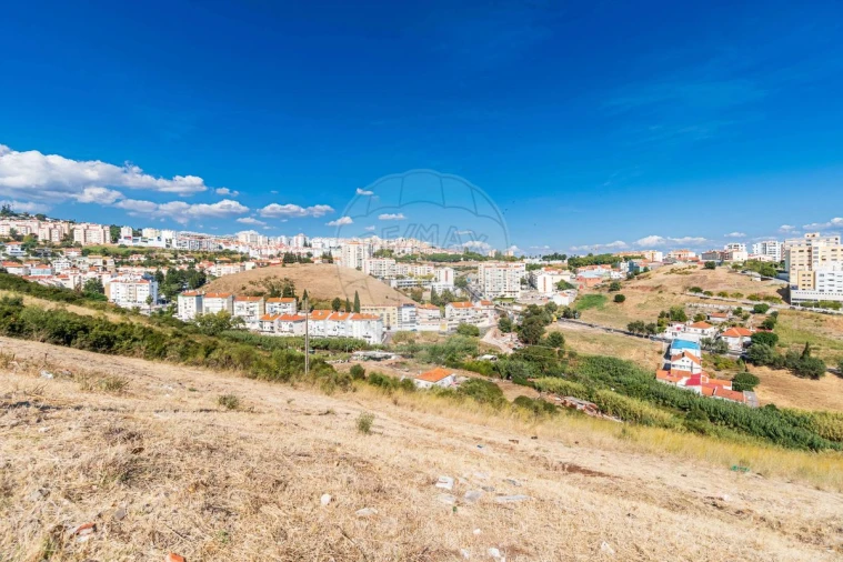 Negócio para Venda em Odivelas Foto 16
