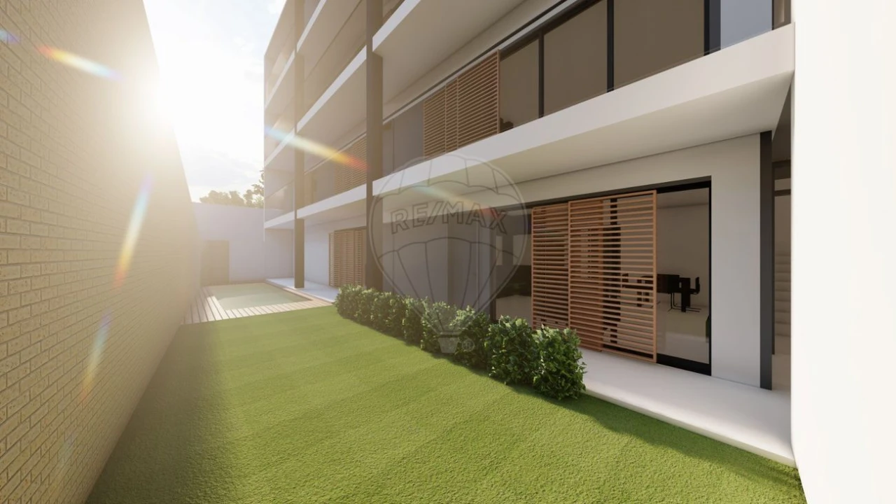 Apartamento T2 para Venda em São Domingos de Rana Foto 12