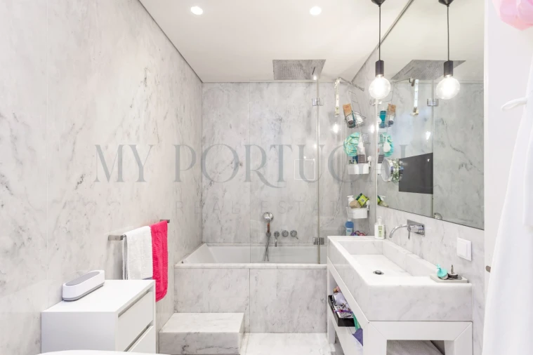 Apartamento T3 para Venda em Santa Maria Maior Foto 15