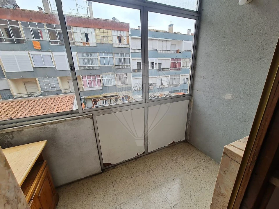 Apartamento T2 para Venda em Póvoa de Santa Iria e Forte da Casa Foto 16