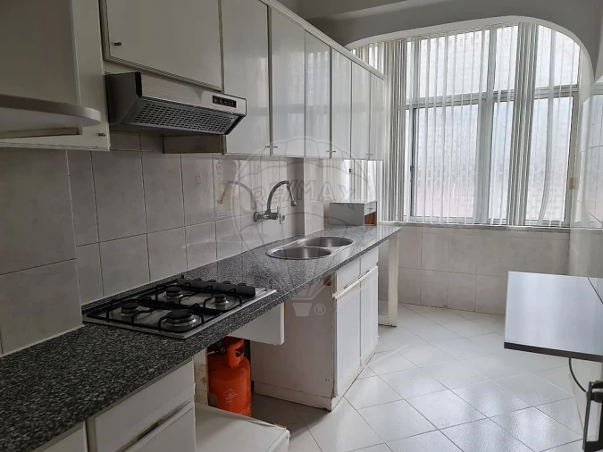 Apartamento T2 para Venda em Póvoa de Santa Iria e Forte da Casa Foto 15