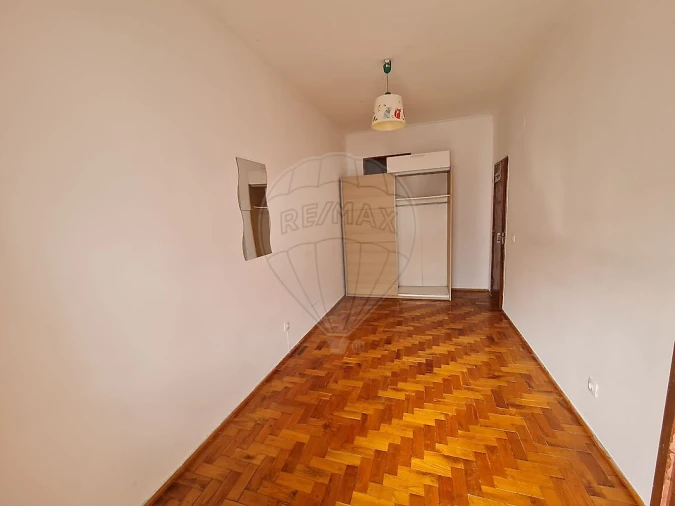 Apartamento T2 para Venda em Póvoa de Santa Iria e Forte da Casa Foto 11