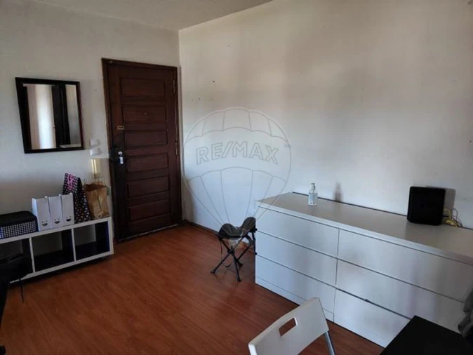 Apartamento T1 para Venda em Santo Antonio da Charneca Foto 1