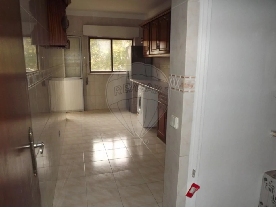 Apartamento T3 para Venda em Montijo e Afonsoeiro Foto 3