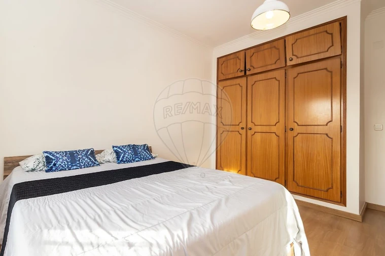 Apartamento T3 para Venda em Pinhal Novo Foto 9