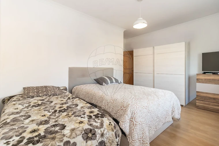 Apartamento T3 para Venda em Pinhal Novo Foto 32