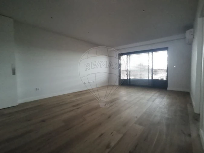Apartamento T1 para Arrendamento em União das Freguesias de Setúbal Foto 4