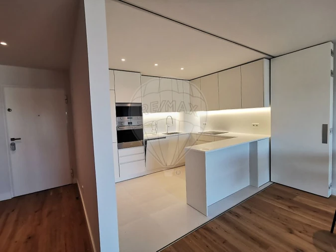 Apartamento T1 para Arrendamento em União das Freguesias de Setúbal Foto 3