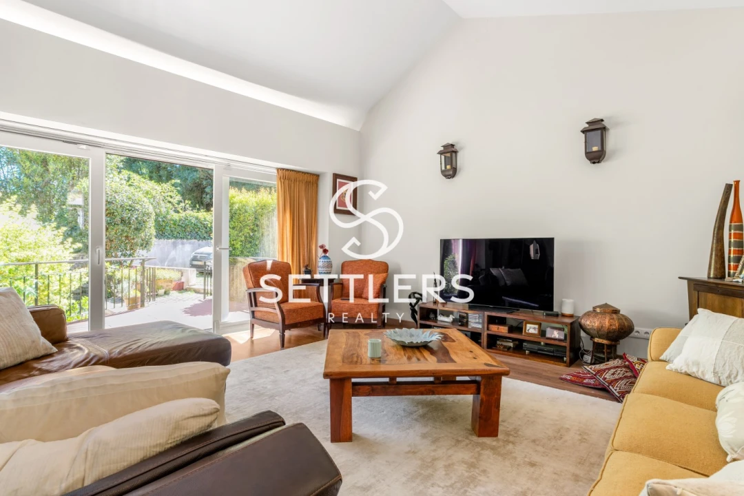 Apartamento T5 para Venda em Santa Maria e São Miguel, São Martinho, São Pedro Penaferrim Foto 1