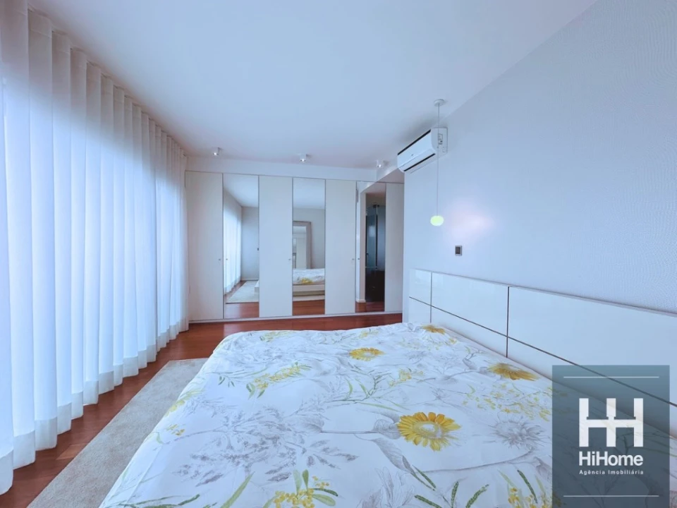 Apartamento T4 para Venda em São Martinho Foto 18