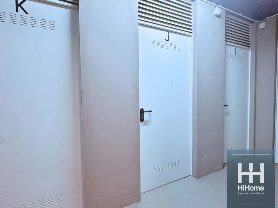 Apartamento T4 para Venda em São Martinho Foto 41