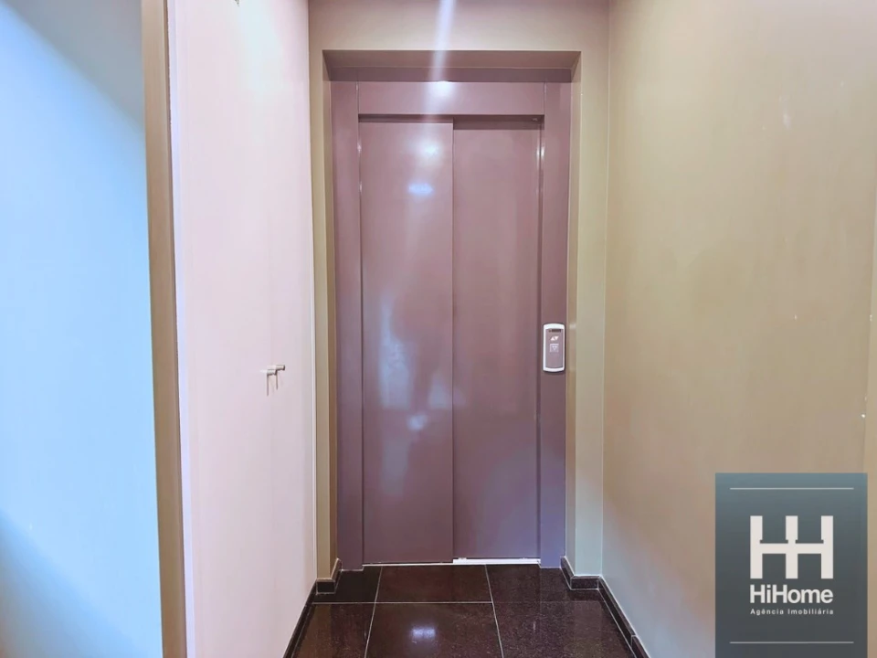 Apartamento T4 para Venda em São Martinho Foto 42