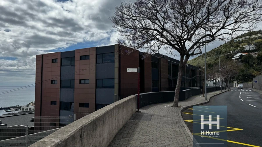 Apartamento T4 para Venda em São Martinho Foto 24