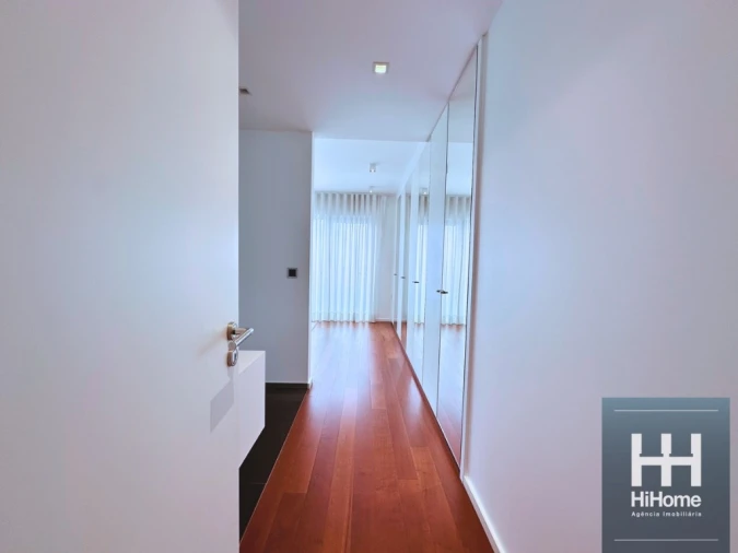 Apartamento T4 para Venda em São Martinho Foto 14